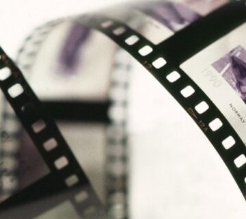 اکران فیلم های خارجی در سینماهای ایران